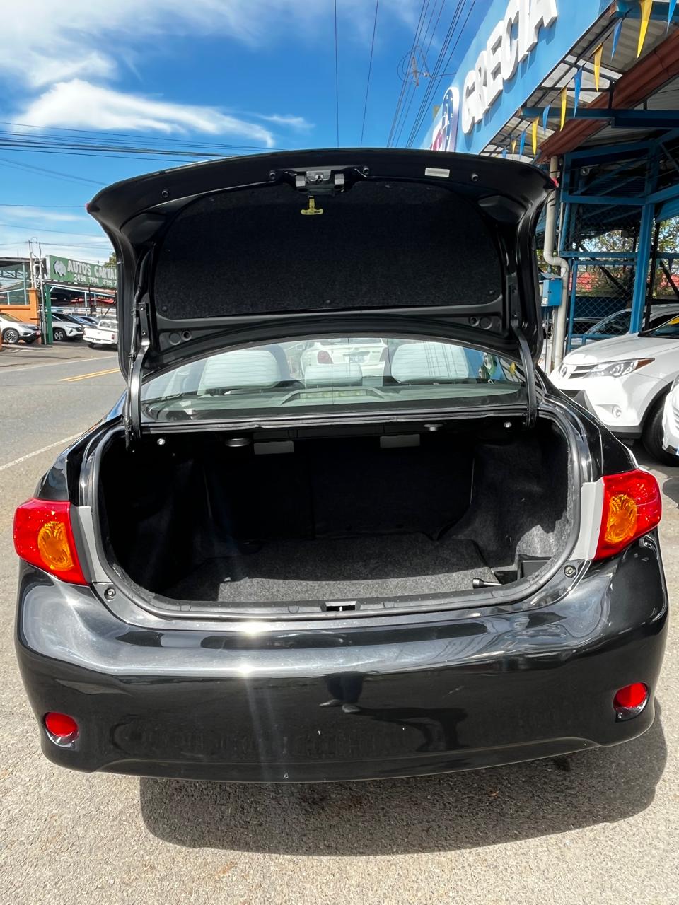 TOYOTA COROLLA 2010 AUTOMÁTICA