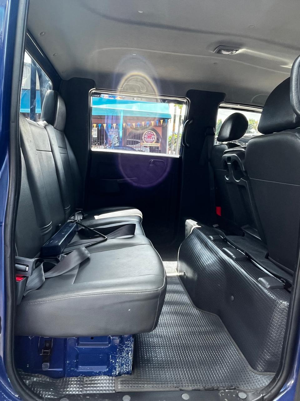 KIA BONGO 2011 MANUAL