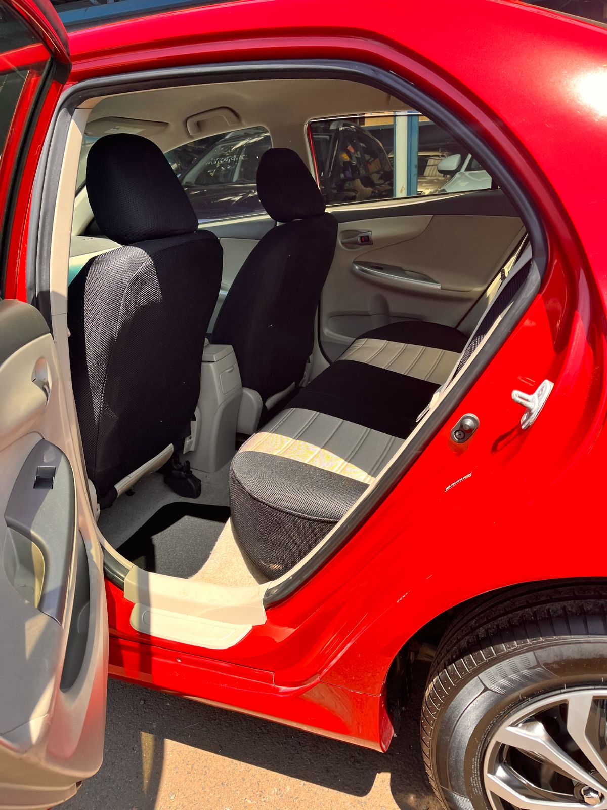 TOYOTA COROLLA 2010 AUTOMÁTICA