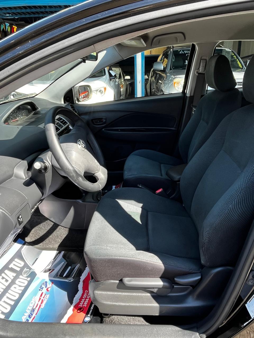 TOYOTA YARIS 2009 AUTOMÁTICA