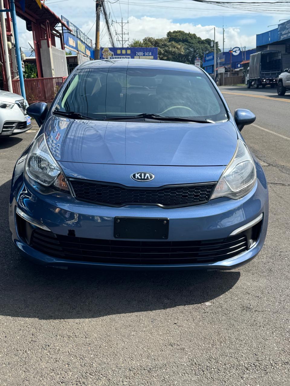 KIA RIO 2016 AUTOMÁTICA