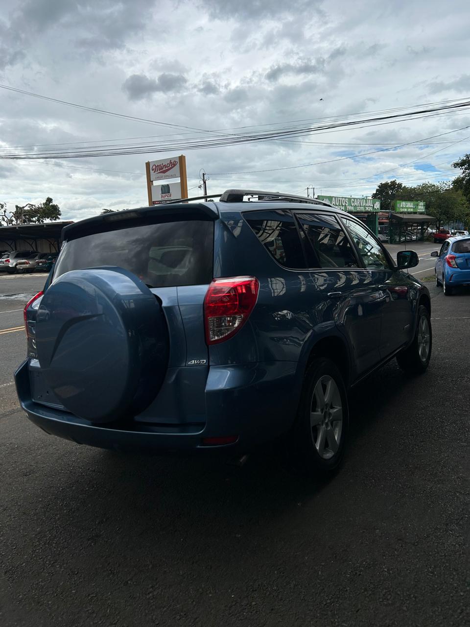 TOYOTA RAV4 2007 AUTOMÁTICA