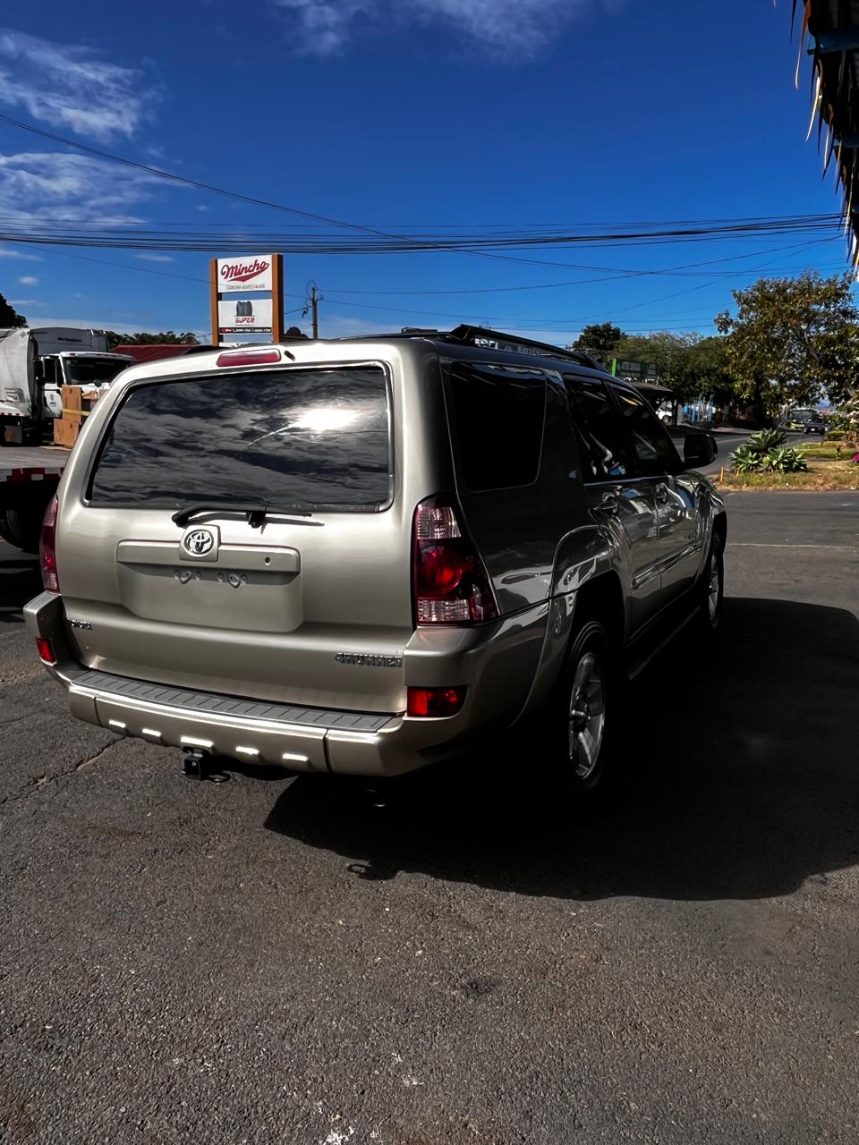 TOYOTA 4RUNNER 2005 AUTOMÁTICA