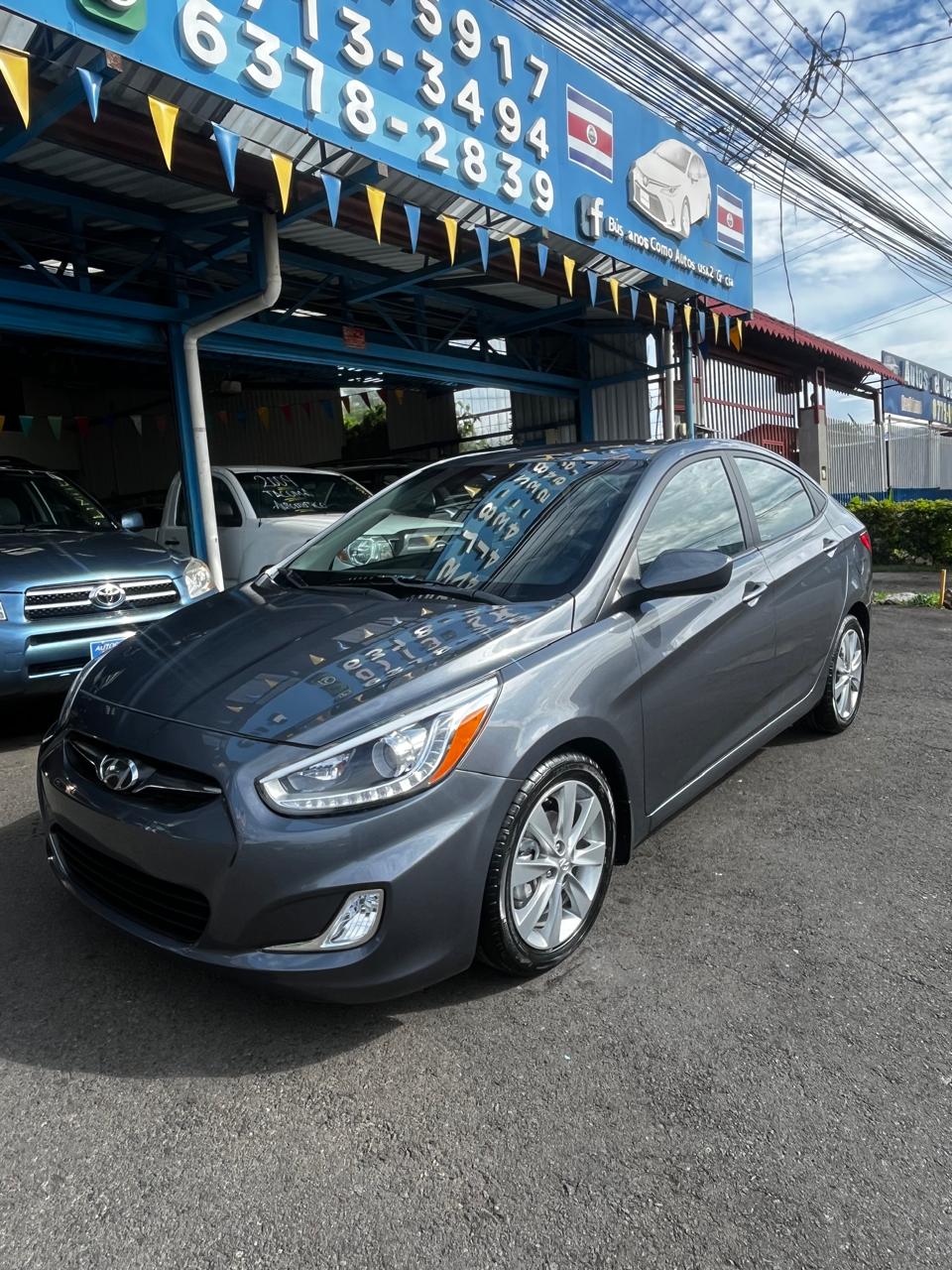 HYUNDAI ACCENT 2014 AUTOMÁTICA