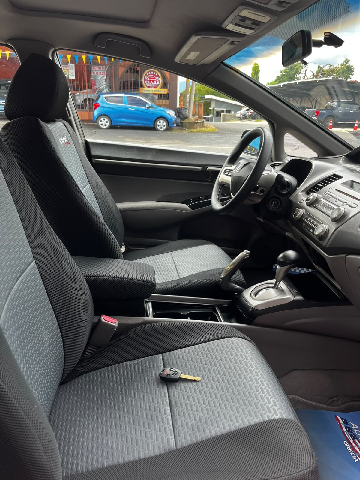 HONDA CIVIC 2008 AUTOMÁTICA