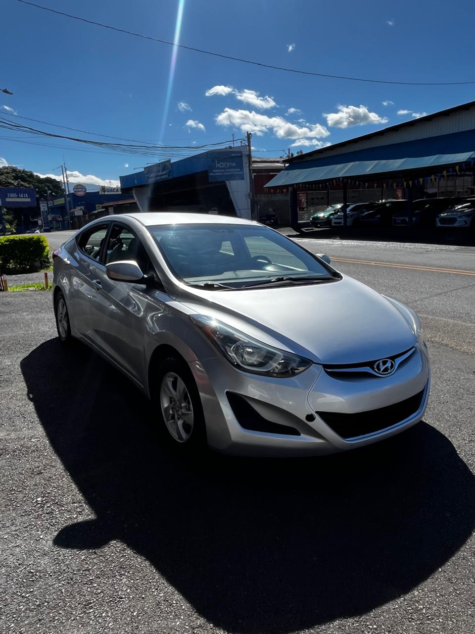 HYUNDAI ELANTRA 2015 AUTOMÁTICA
