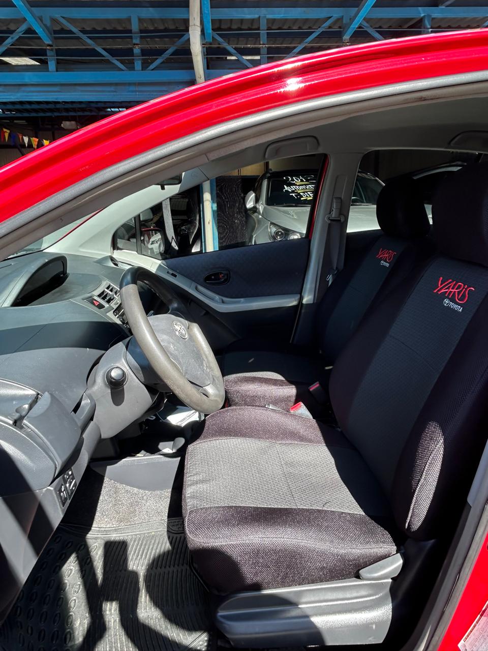 TOYOTA YARIS 2009 AUTOMÁTICA