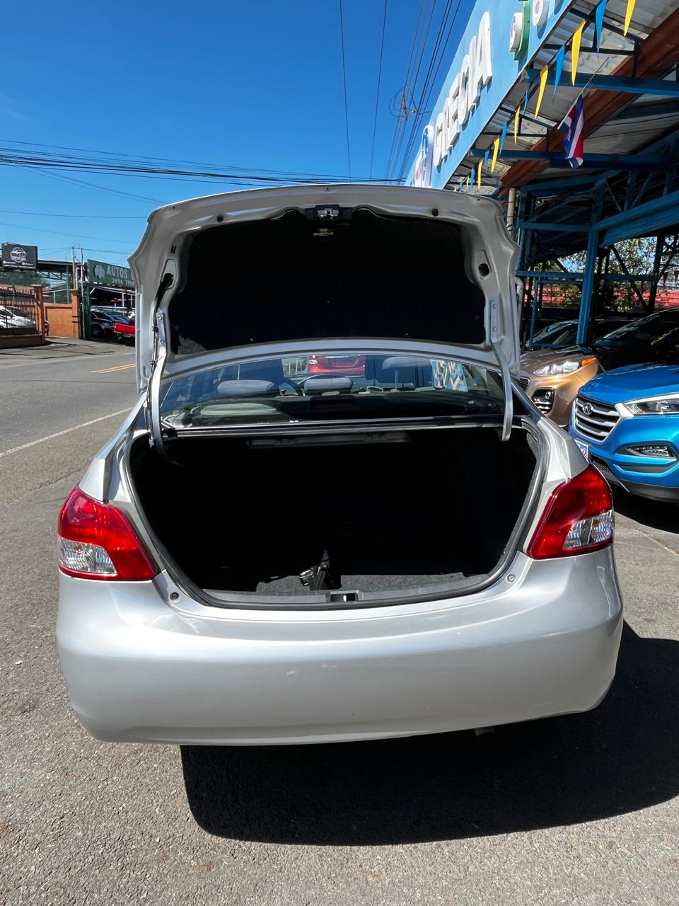 TOYOTA YARIS 2007 AUTOMÁTICA
