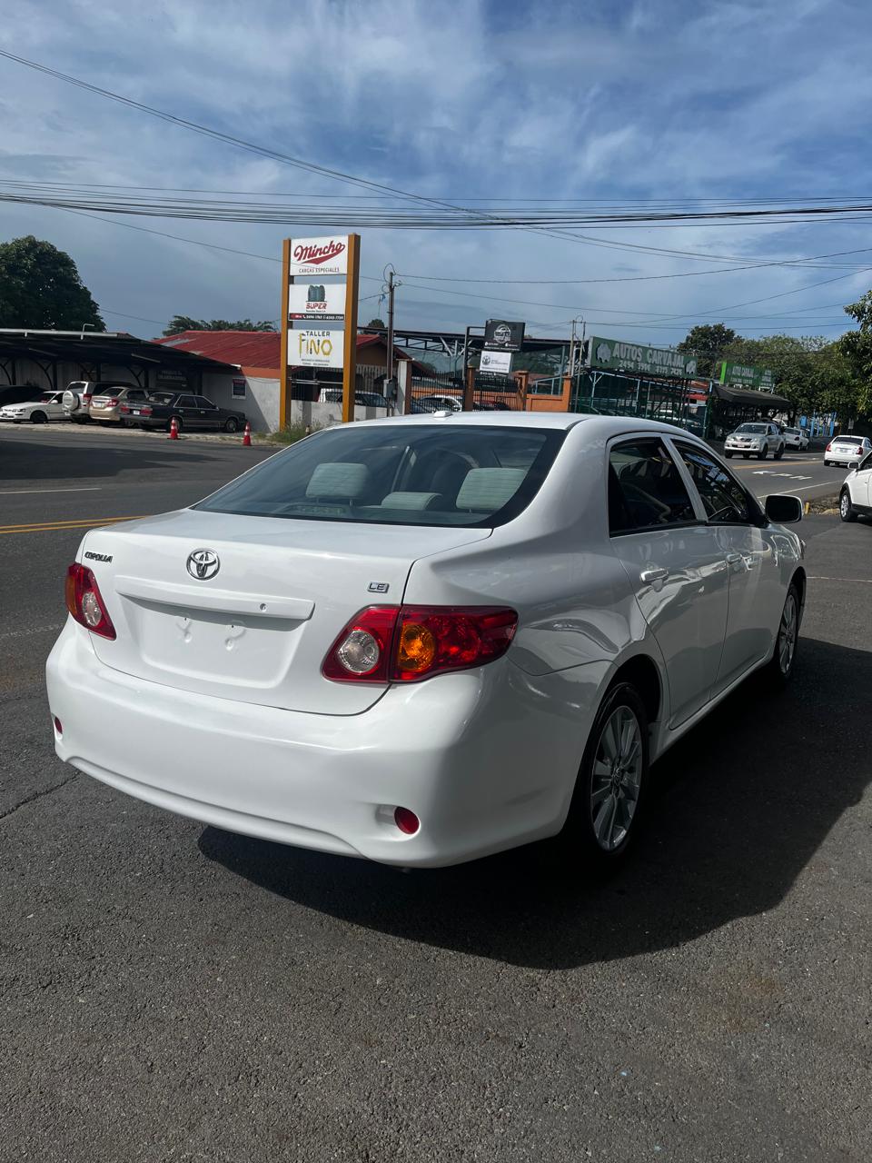 TOYOTA COROLLA 2010 AUTOMÁTICA