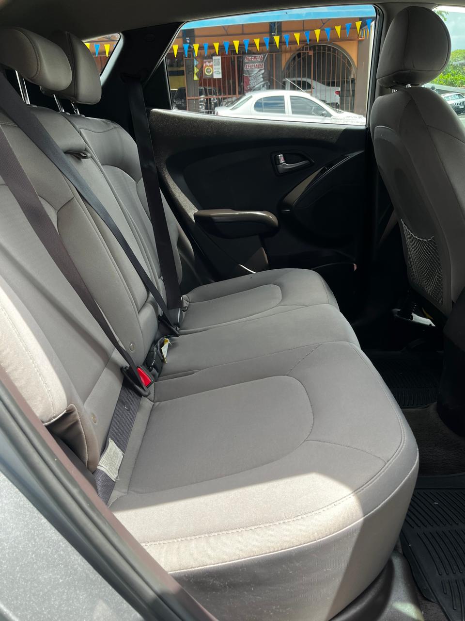 HYUNDAI TUCSON 2015 AUTOMÁTICA