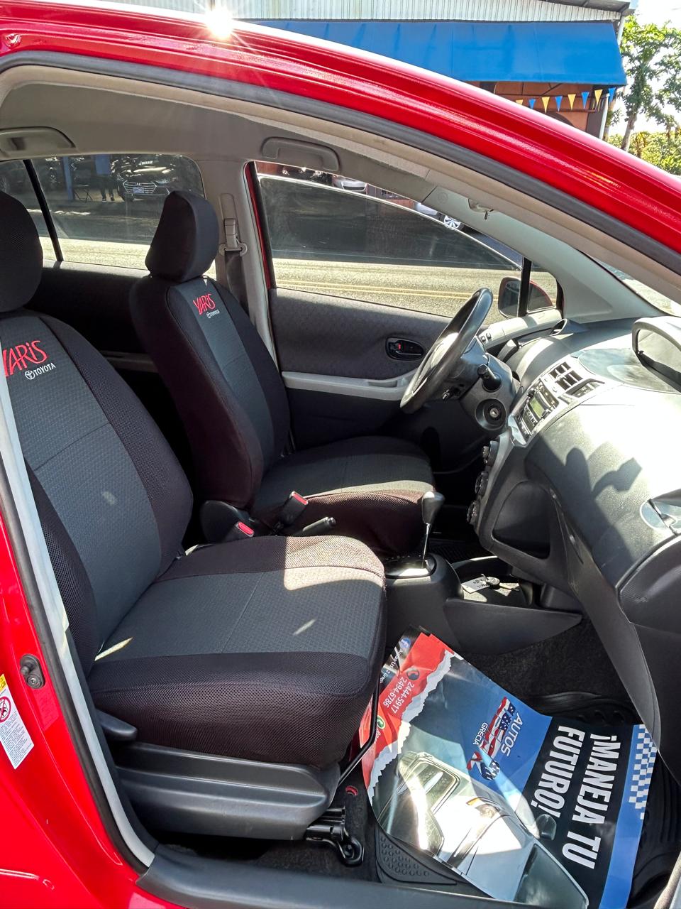 TOYOTA YARIS 2009 AUTOMÁTICA