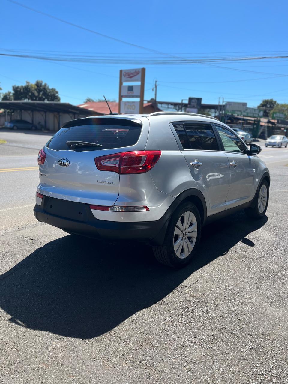 KIA SPORTAGE 2013 AUTOMÁTICA