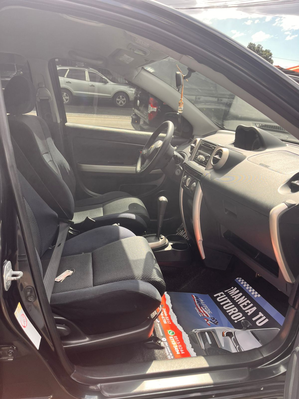 TOYOTA SCION 2006 AUTOMÁTICA