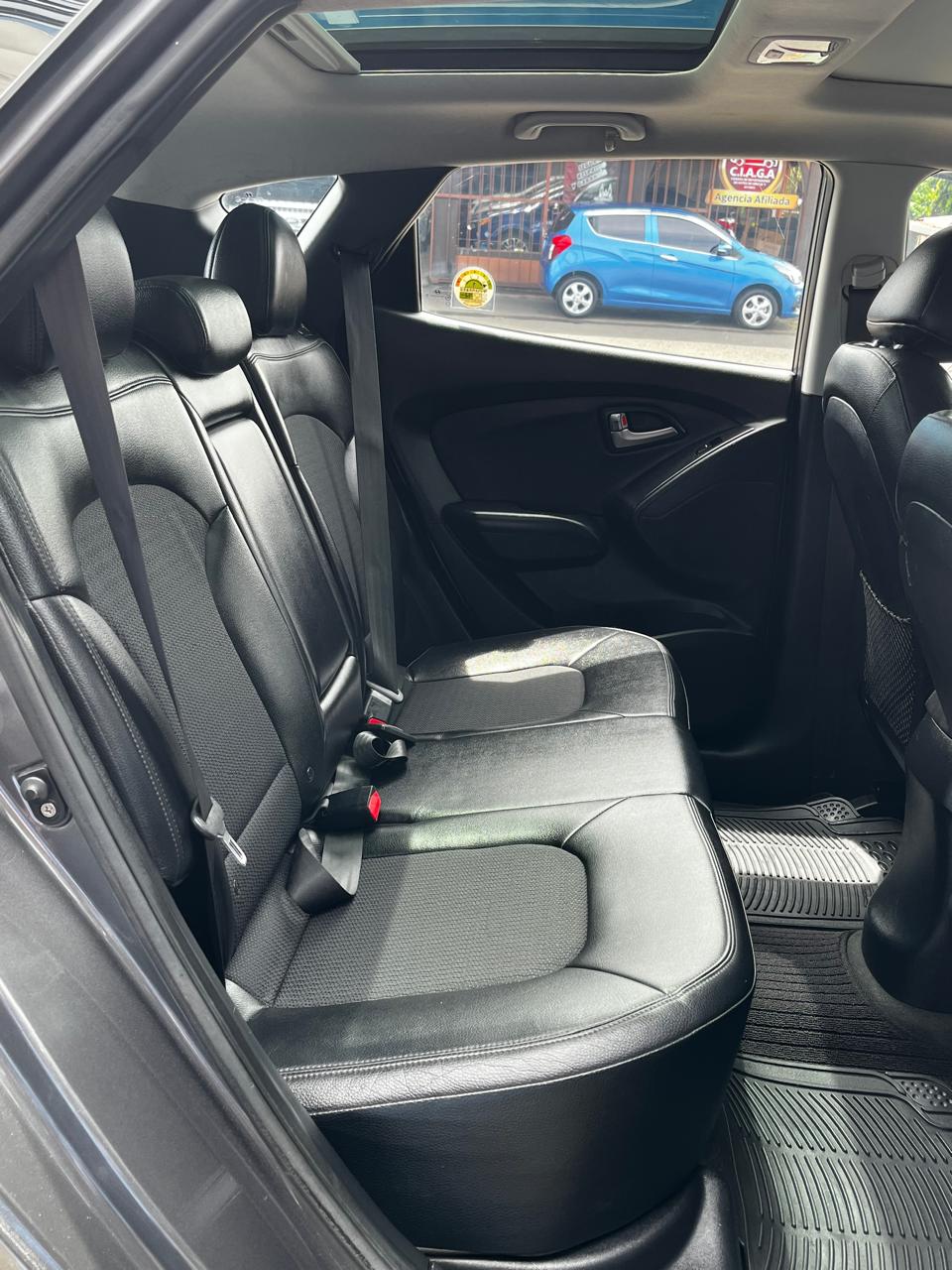 HYUNDAI TUCSON 2010 AUTOMÁTICA