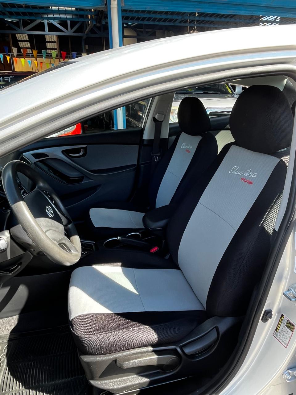 HYUNDAI ELANTRA 2015 AUTOMÁTICA