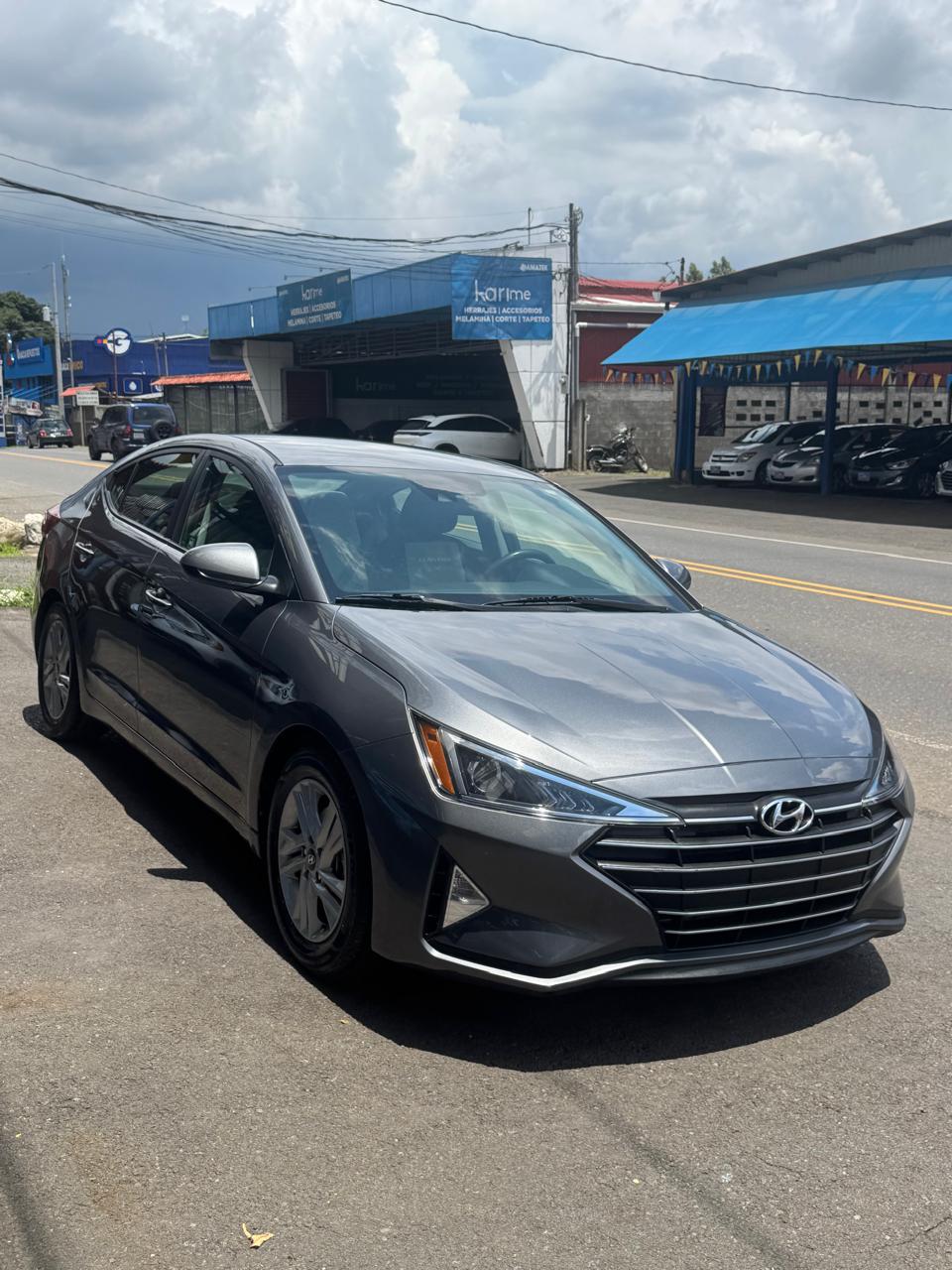 HYUNDAI ELANTRA 2019 AUTOMÁTICA