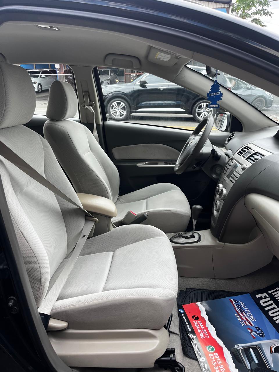 TOYOTA YARIS 2009 AUTOMÁTICA