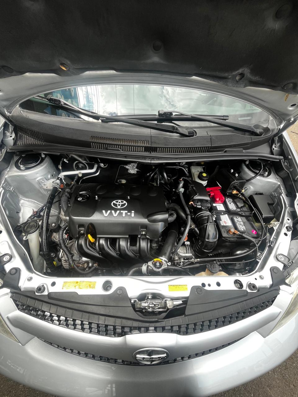 TOYOTA SCION 2006 AUTOMÁTICA