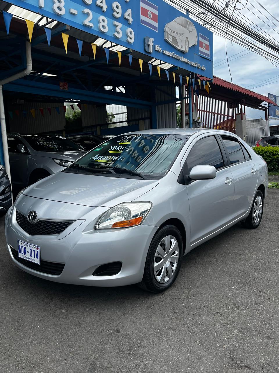 TOYOTA YARIS 2011 AUTOMÁTICA
